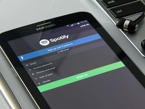Spotify Reports Hack of Accounts